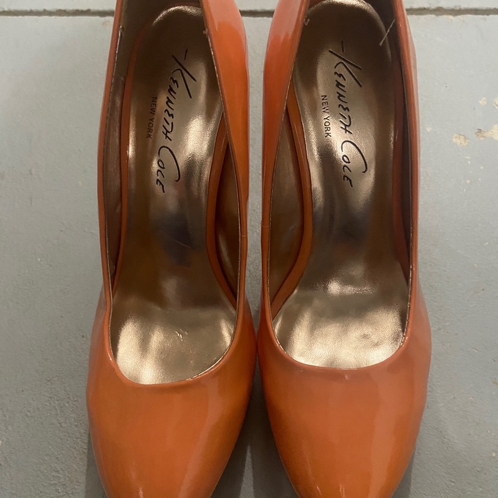 Kenneth Cole heels